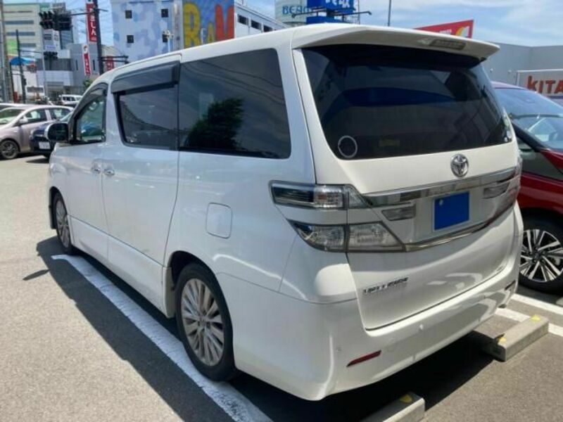VELLFIRE