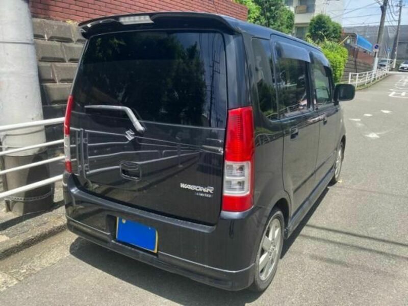 WAGON R