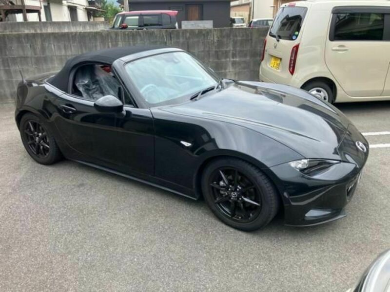 ROADSTER
