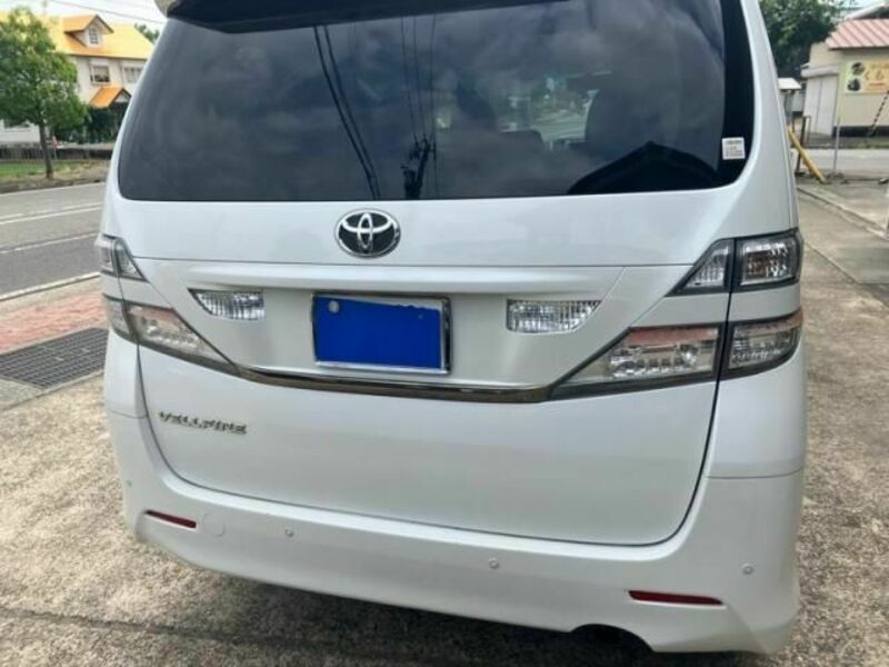 VELLFIRE