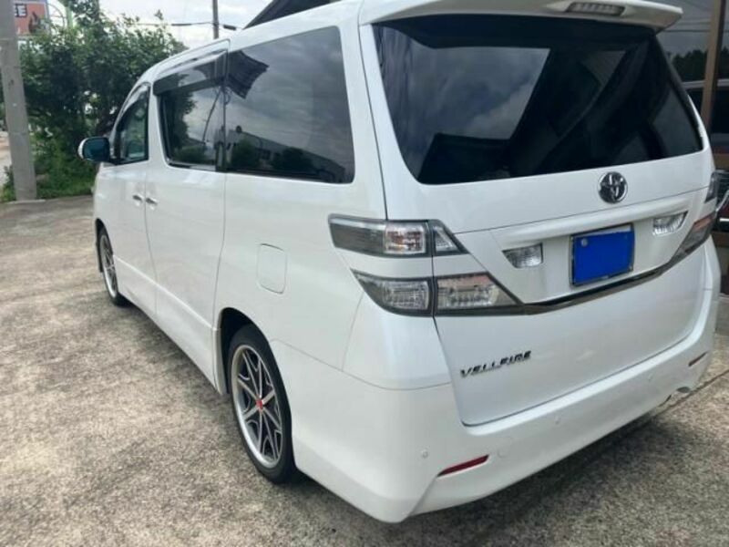 VELLFIRE