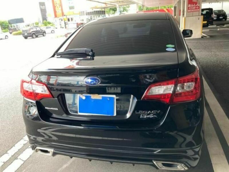 LEGACY B4