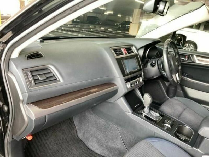 LEGACY B4
