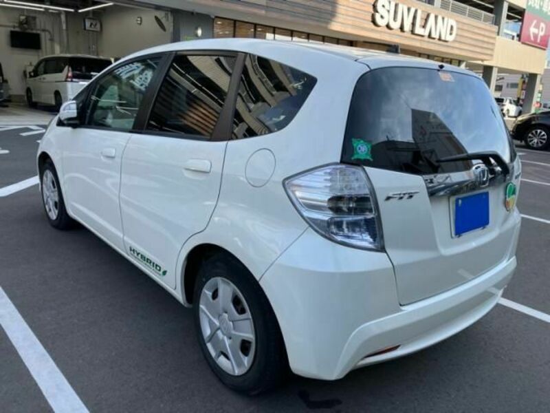 FIT HYBRID