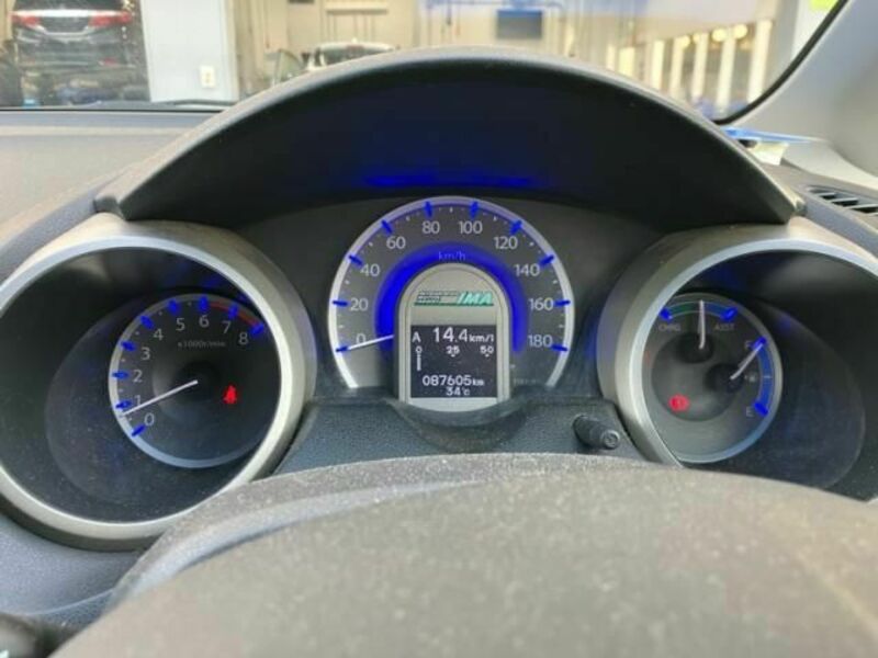 FIT HYBRID