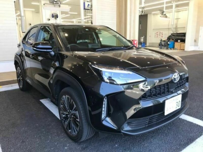 YARIS CROSS-0