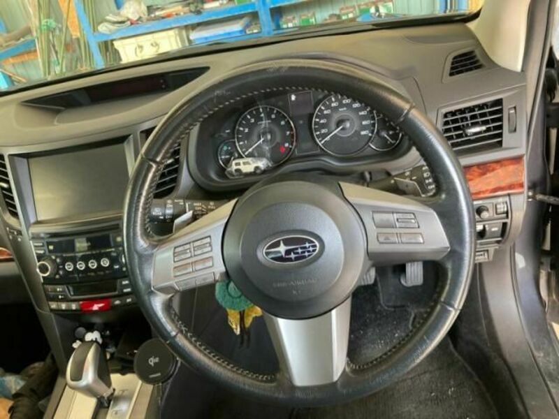 LEGACY OUTBACK