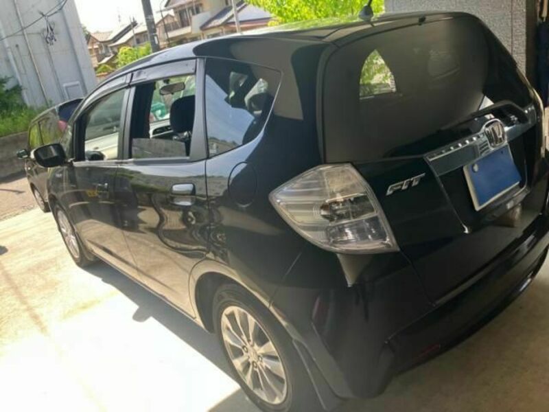 FIT HYBRID