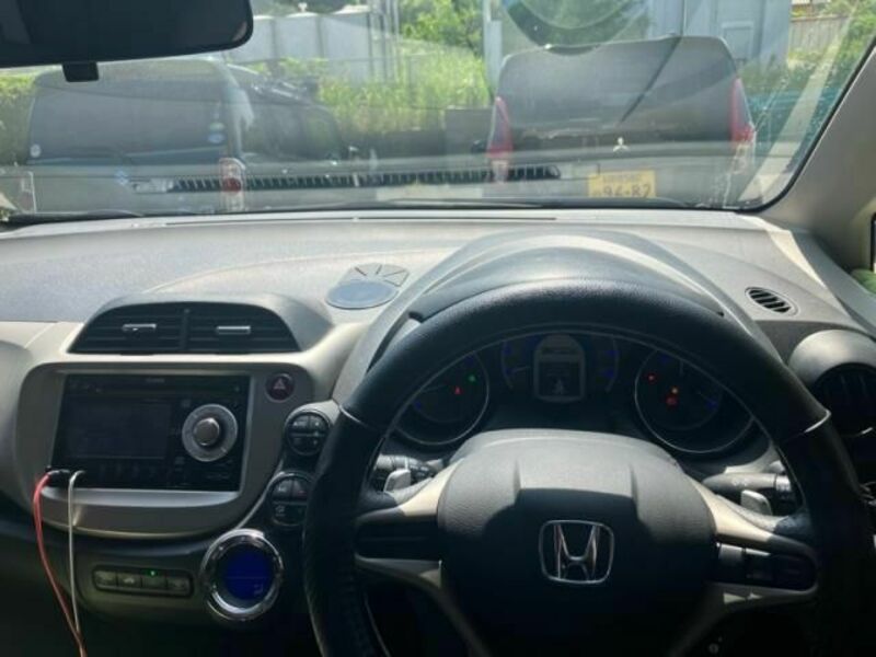 FIT HYBRID