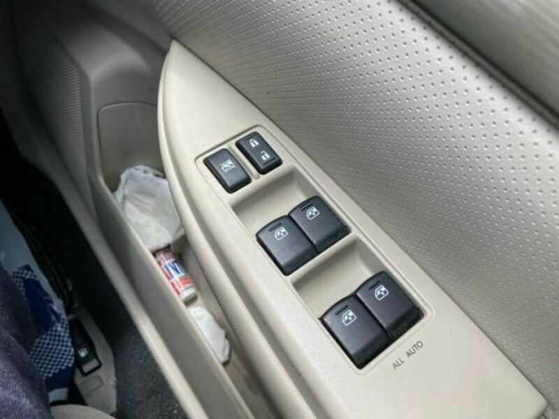 LEGACY OUTBACK