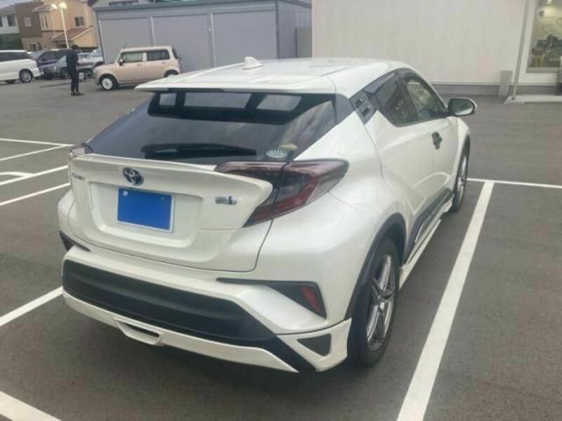 C-HR