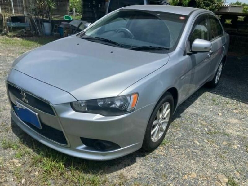 MITSUBISHI GALANT FORTIS