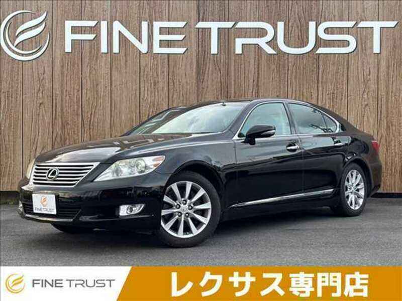 LEXUS LS
