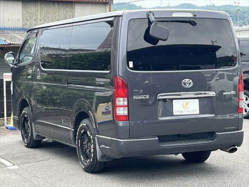 HIACE VAN
