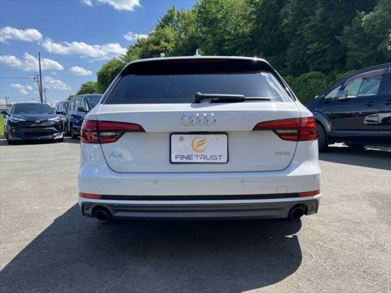 A4