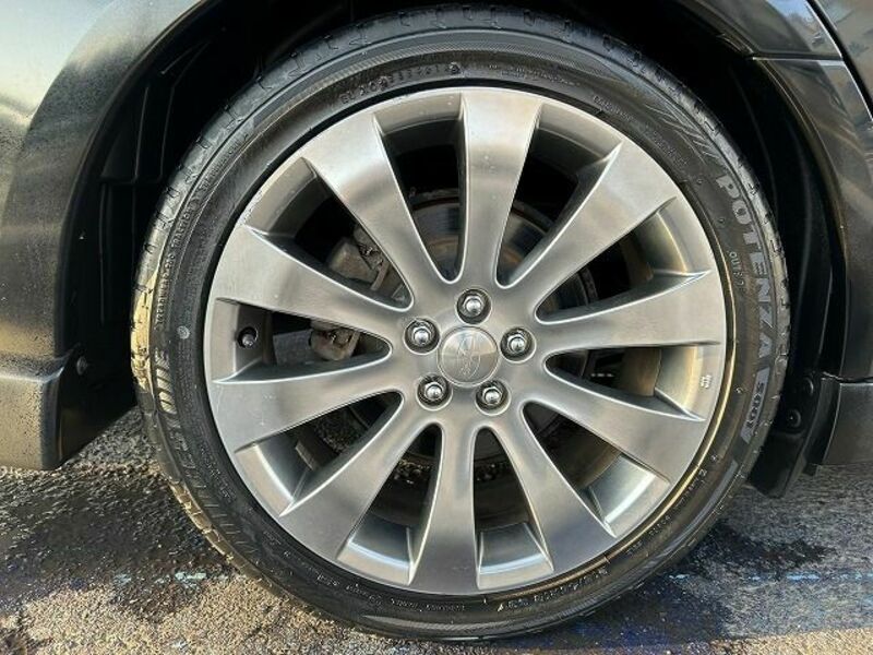 LEGACY B4