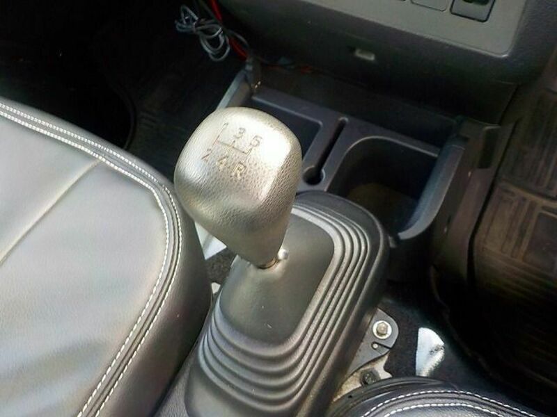 PIXIS TRUCK