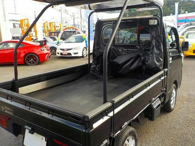 PIXIS TRUCK