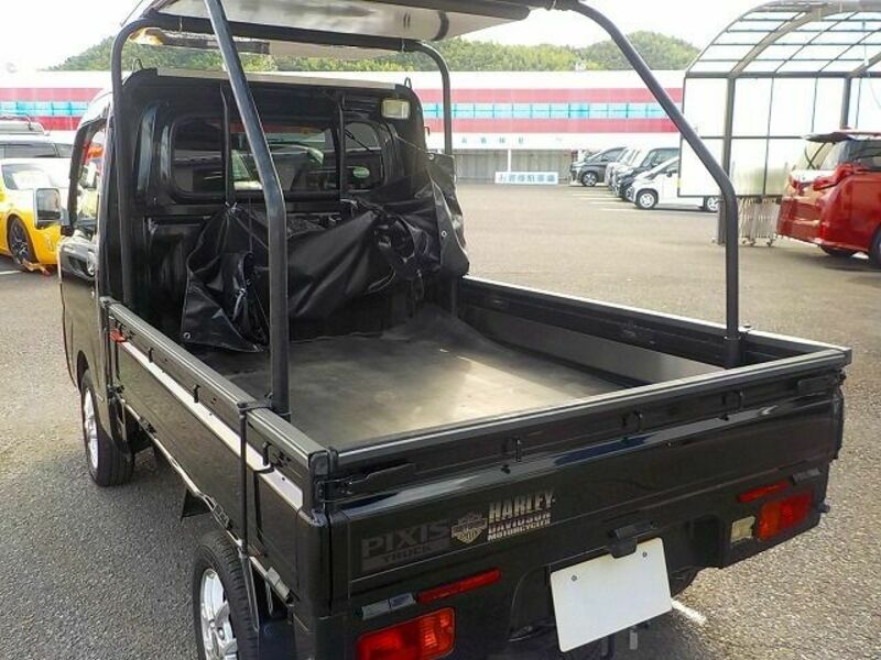 PIXIS TRUCK