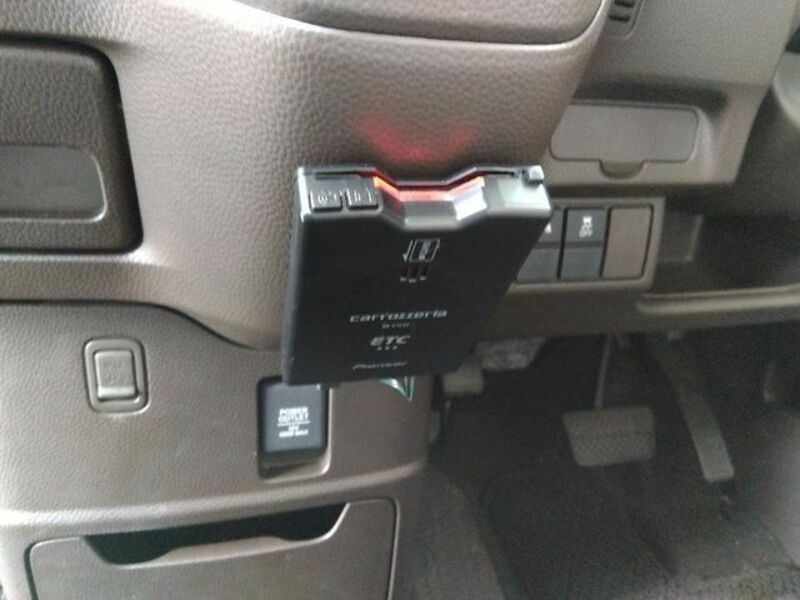 N BOX