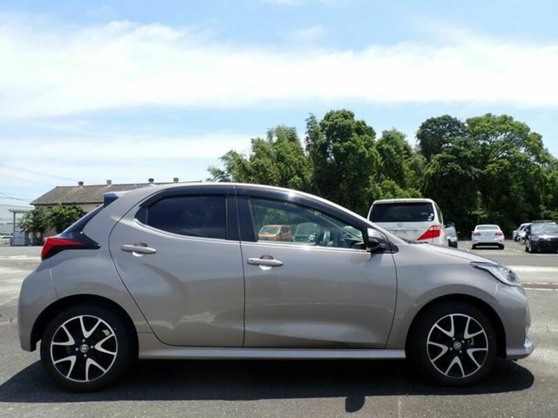 YARIS