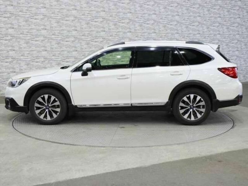 LEGACY OUTBACK