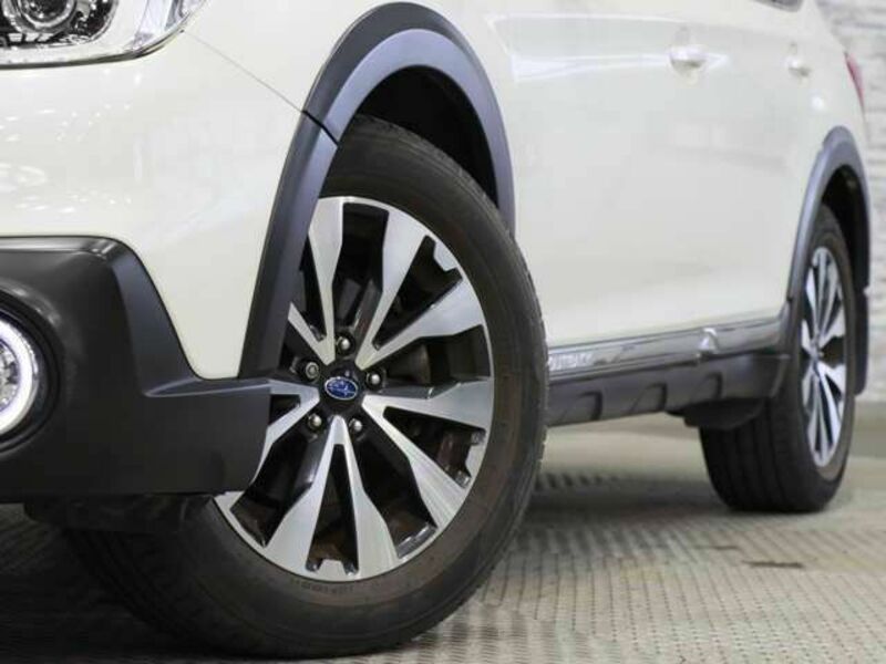 LEGACY OUTBACK