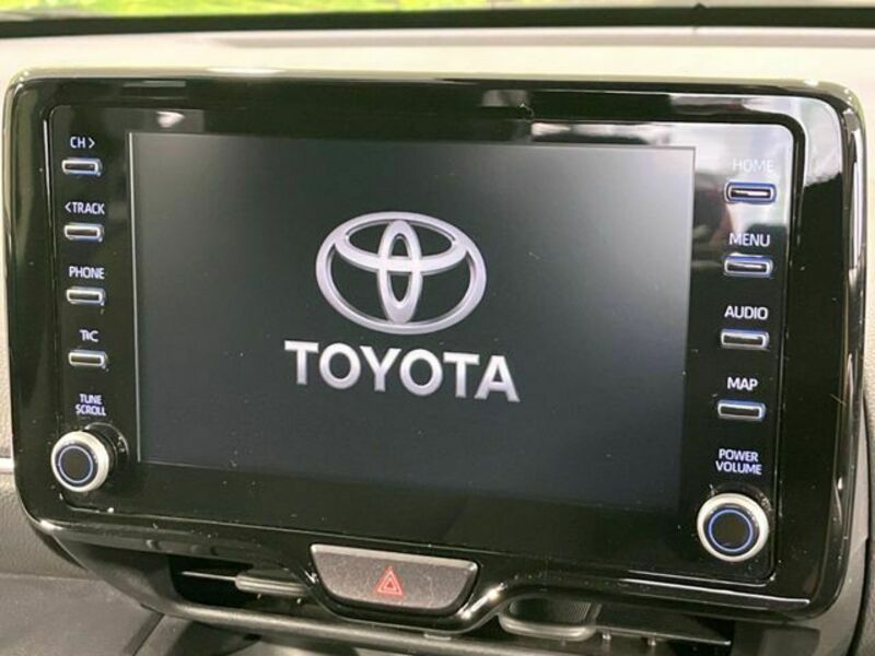 YARIS CROSS