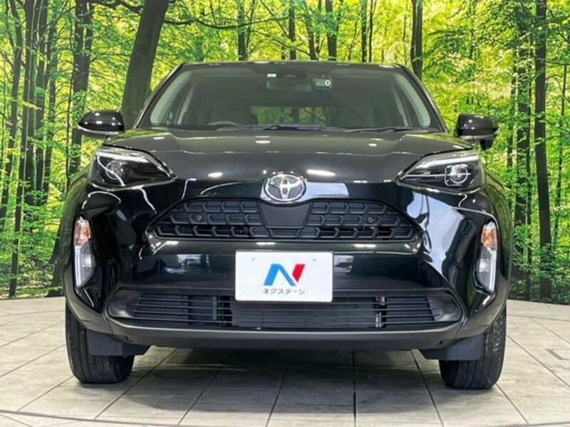 YARIS CROSS