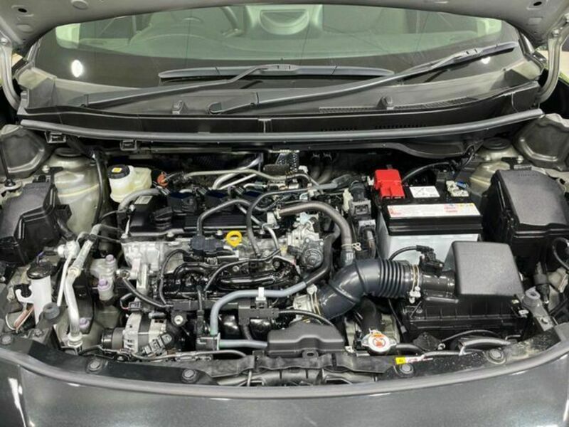 YARIS CROSS