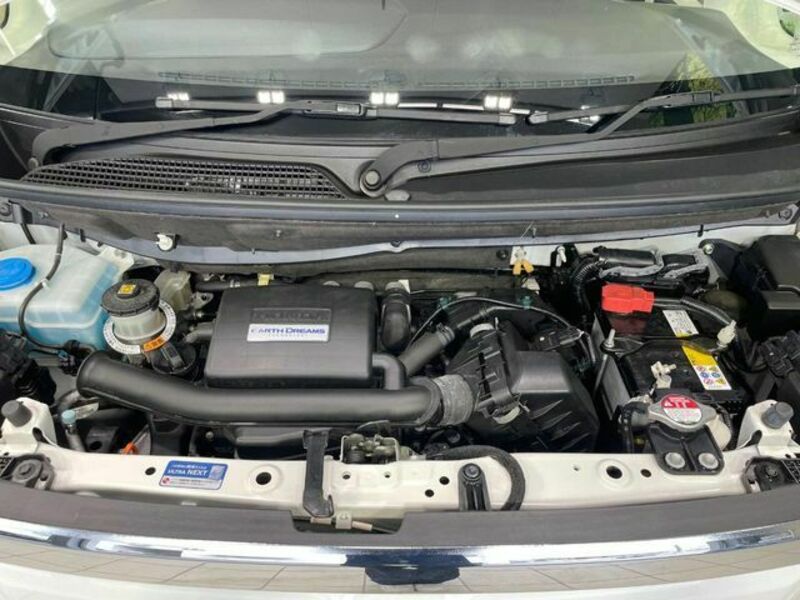N BOX