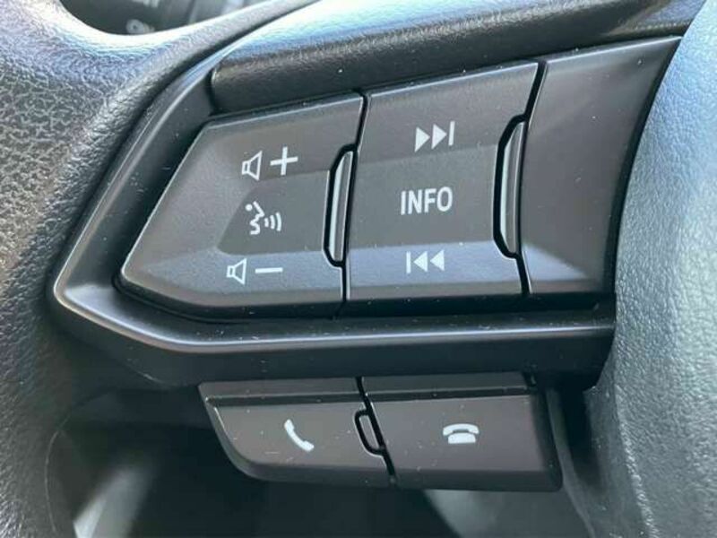 MAZDA2
