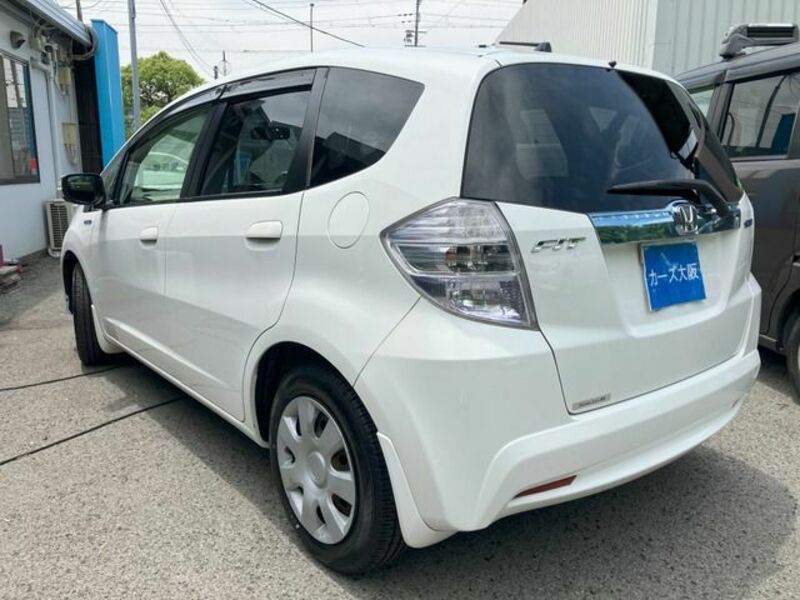 FIT HYBRID