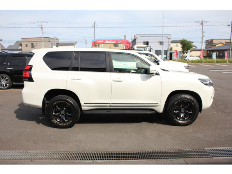 LAND CRUISER PRADO