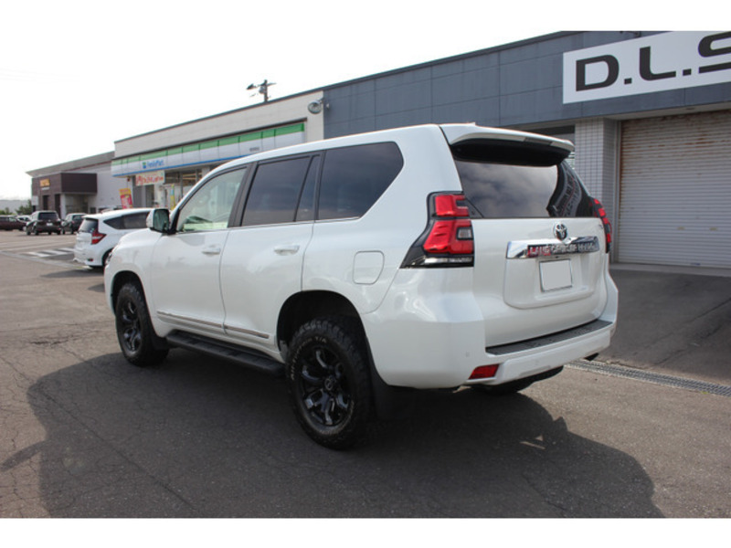 LAND CRUISER PRADO