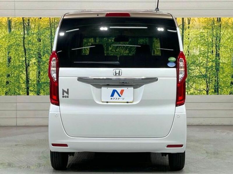 N BOX