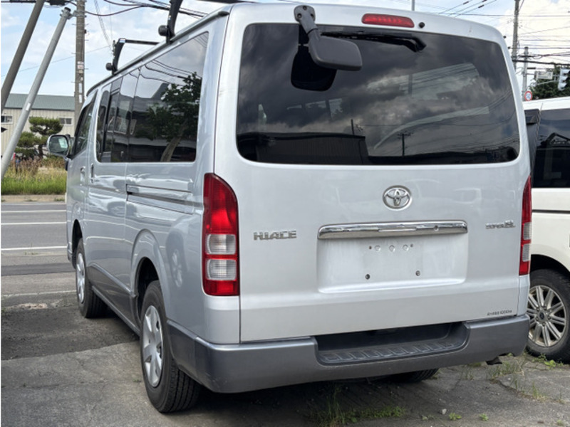 HIACE VAN