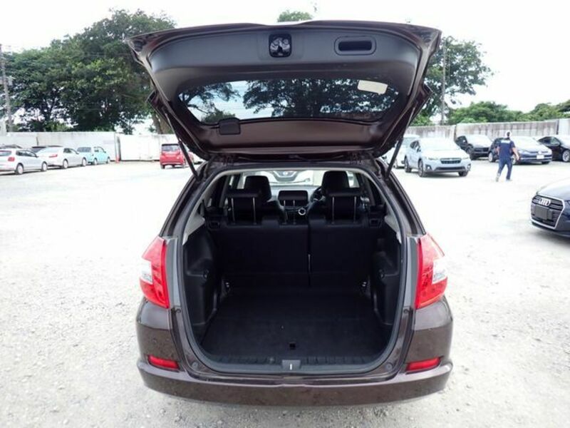 FIT SHUTTLE