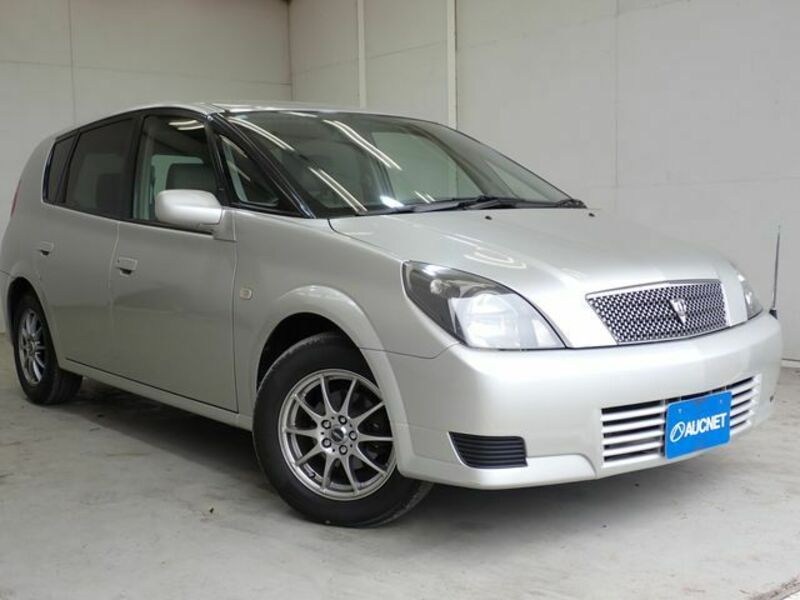 TOYOTA OPA