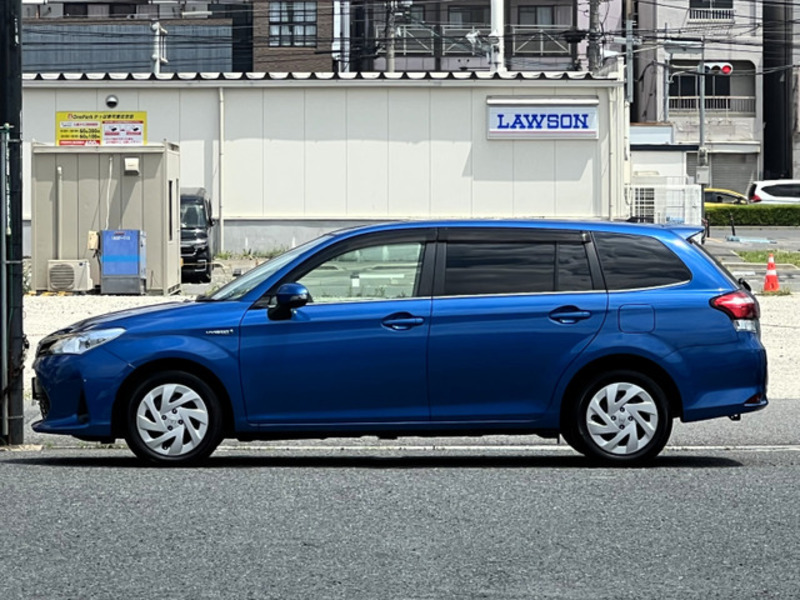 COROLLA FIELDER