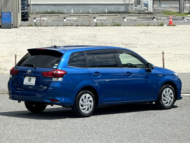 COROLLA FIELDER