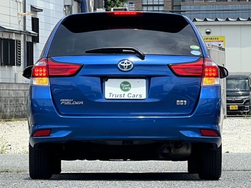 COROLLA FIELDER