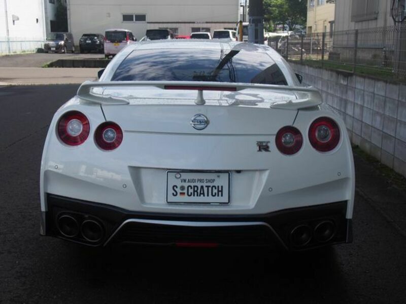 GT-R