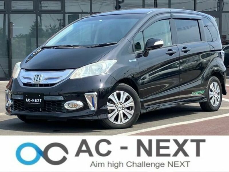 HONDA FREED HYBRID