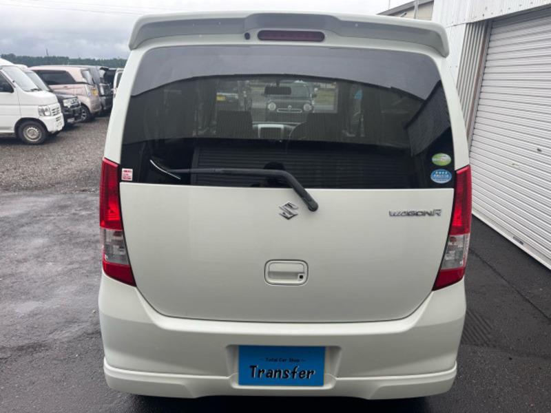 WAGON R