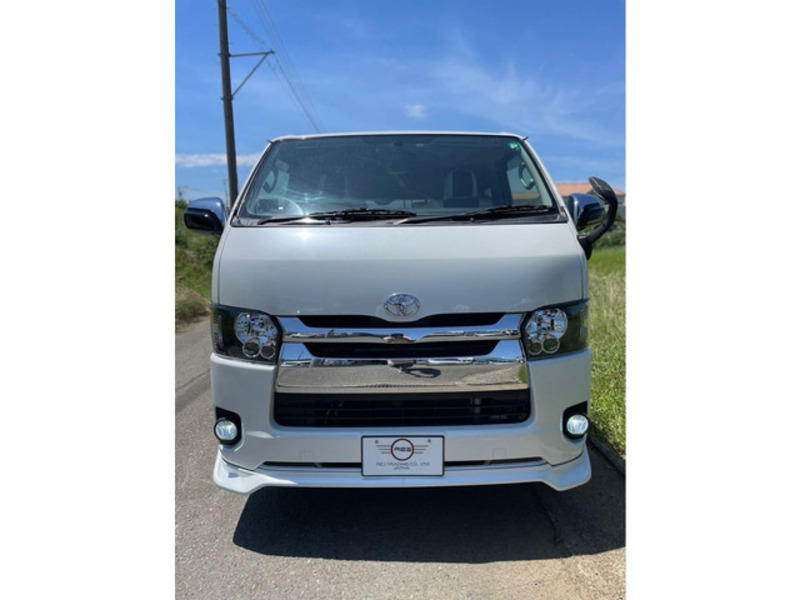 HIACE VAN