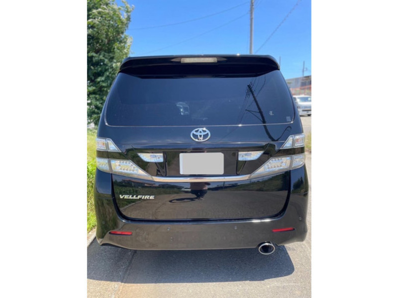 VELLFIRE