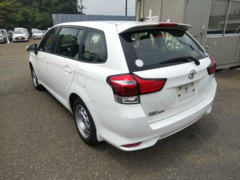 COROLLA FIELDER