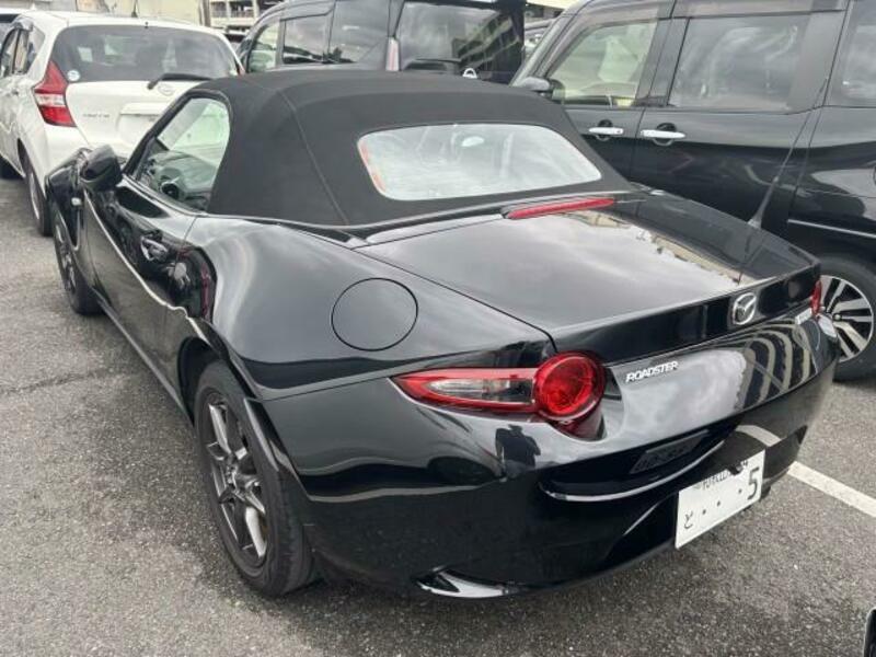 ROADSTER