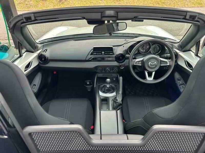 ROADSTER